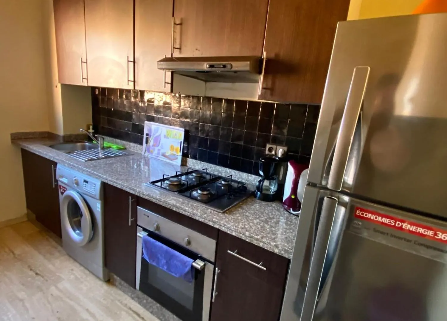Daire Appartement 2 Chambre Au Coeur De Gueliz Marrakech Marakeş Fas